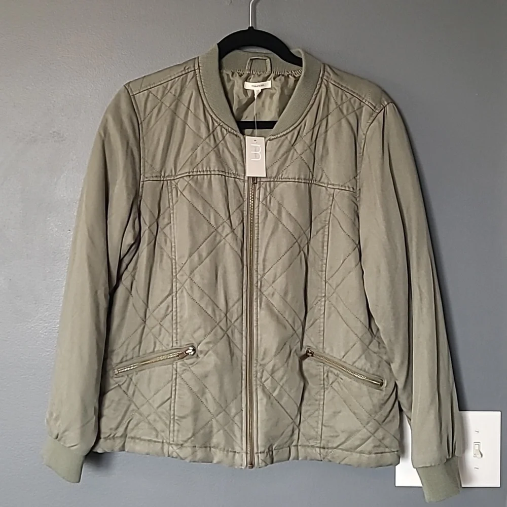 New! Maurice's Green Bomber Jacket - Picture 1 of 6